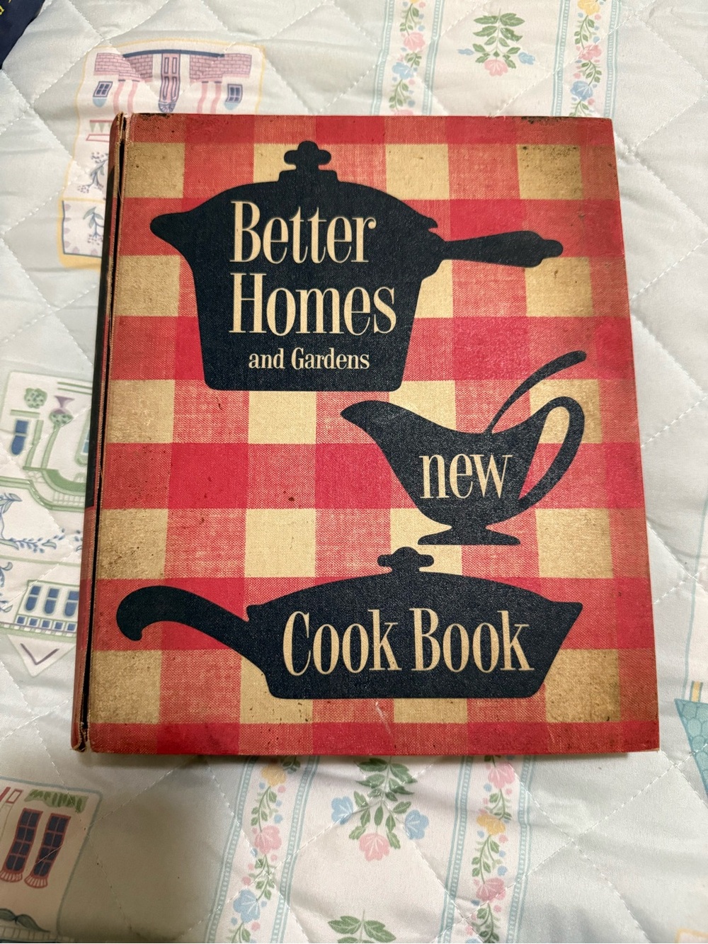 Better Homes And Gardens Red Gingham Cook Book